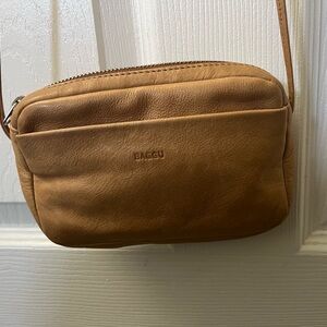 BAGGU Tan Crossbody Bag